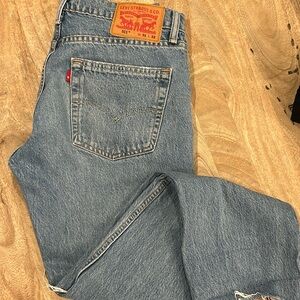 Levi’s distressed